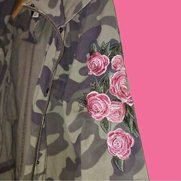 Blue Rain camouflage drawstring waist jacket with hoodie - Picture 15 of 15